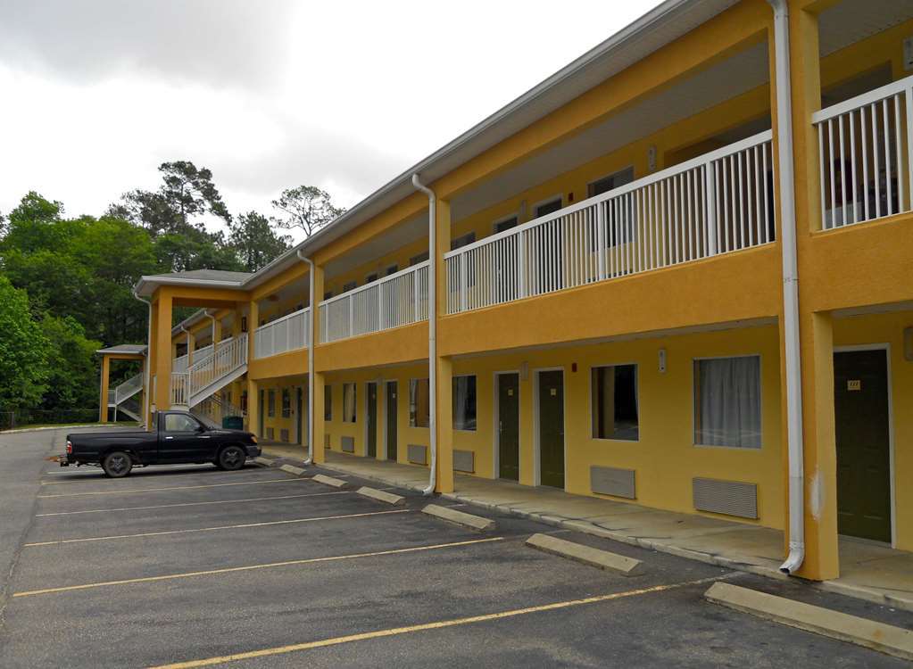 Red Roof Inn Valdosta - University Eksteriør bilde