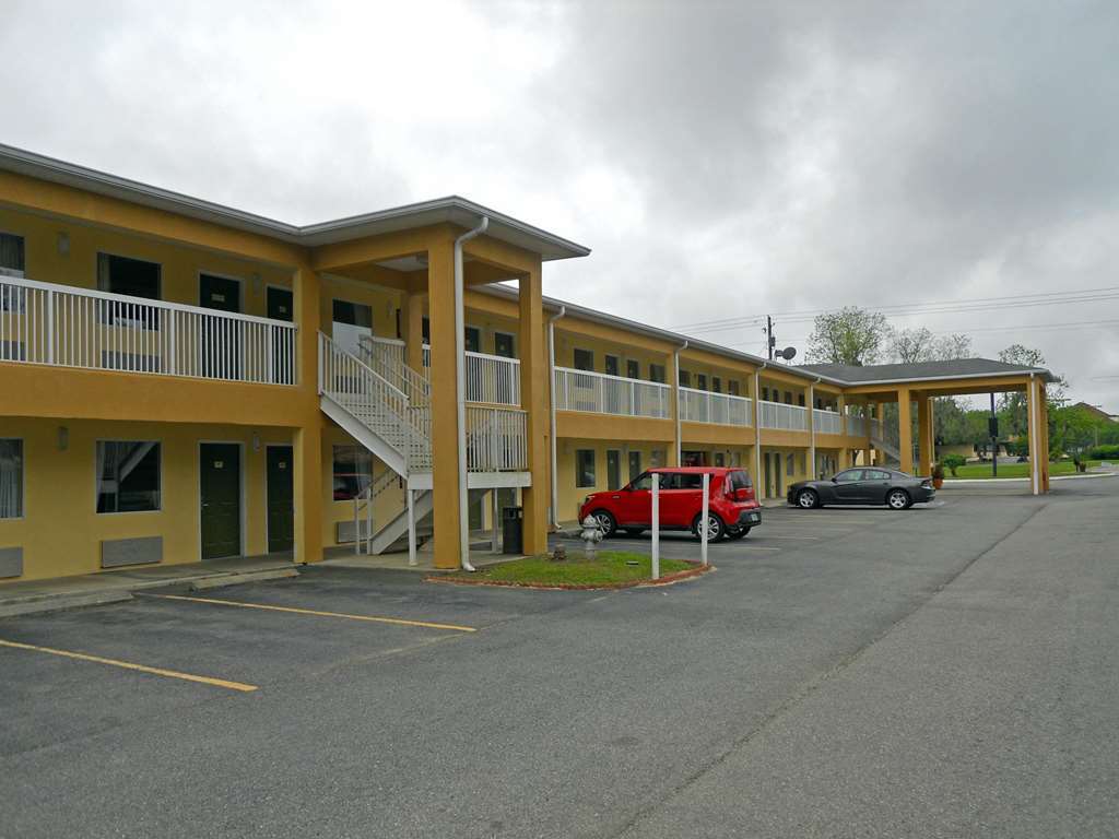 Red Roof Inn Valdosta - University Eksteriør bilde