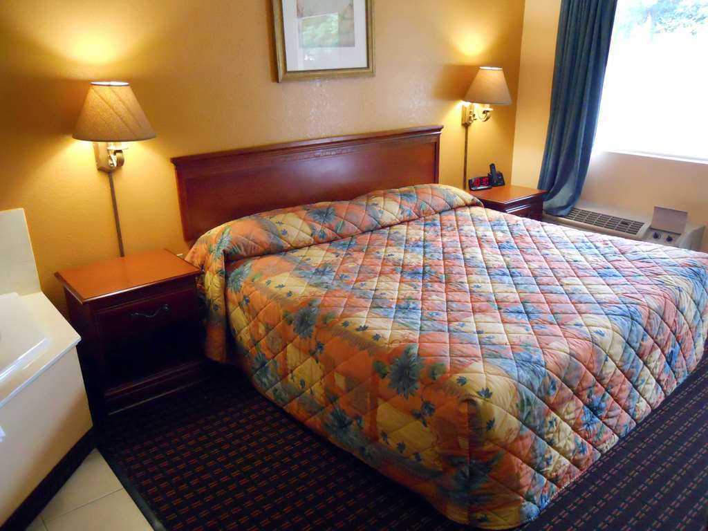 Red Roof Inn Valdosta - University Rom bilde